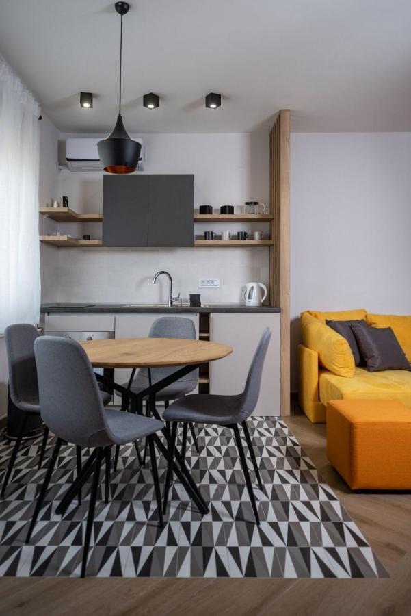 Republic Square Apartment - With Garage Novi Sad Eksteriør bilde